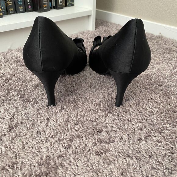 NINA Black Ruffle Satin Formal Bridesmaid Evening Ruffle Open Toe Heels Size  10 - Picture 7 of 13